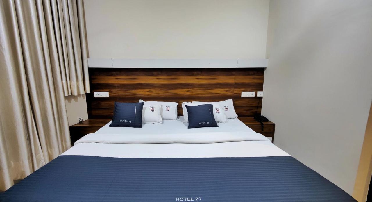 Hotel 21 Next To Chd Railway Station Chandīgarh Exterior foto